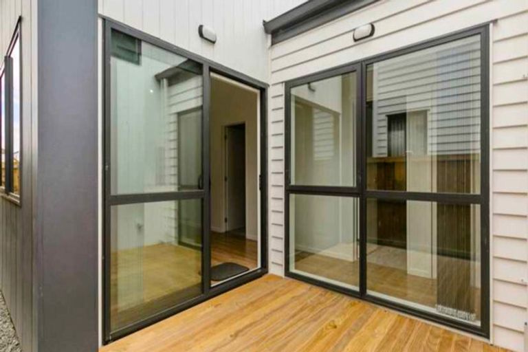 Photo of property in 51 Clayden Shuttleworth Street, Papakura, 2110