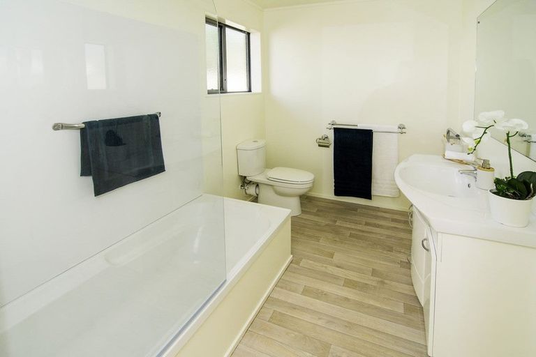 Photo of property in 85a Oxford Street, Lansdowne, Masterton, 5810