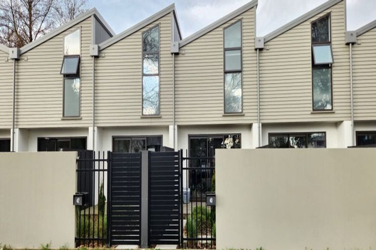 Photo of property in 40 Church Square, Addington, Christchurch, 8024