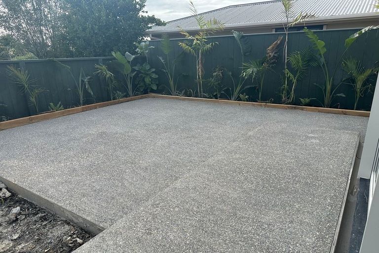 Photo of property in 21 Ruru Street, Waikanae, 5036