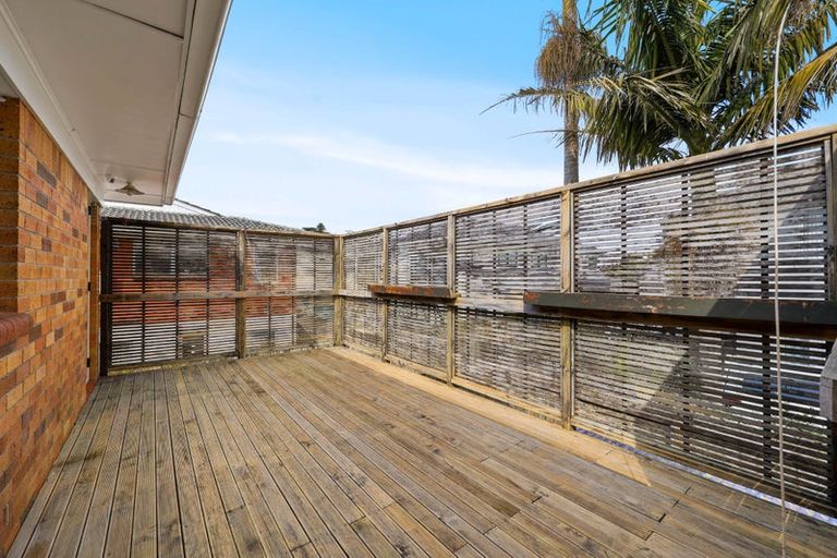 Photo of property in 77 Macleans Road, Bucklands Beach, Auckland, 2014