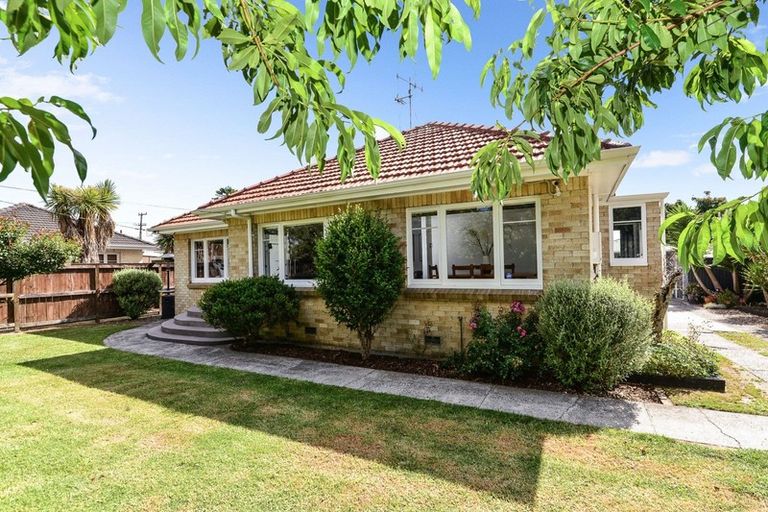 Photo of property in 20 Taylor Terrace, St Andrews, Hamilton, 3200