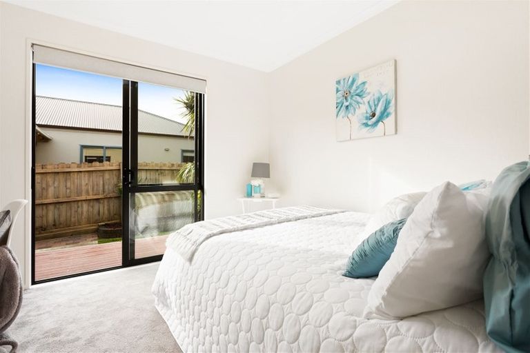Photo of property in 31 Lazurite Drive, Westgate, Auckland, 0614