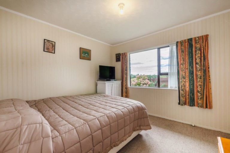 Photo of property in 23 Matenga Street, Waikanae, 5036