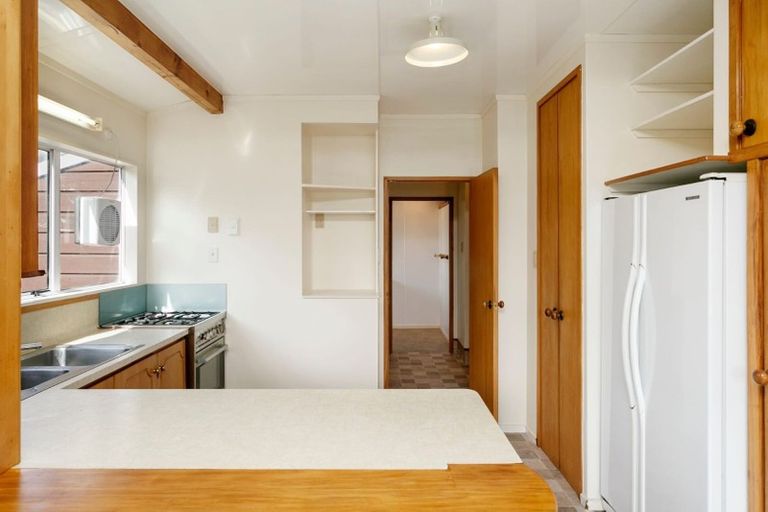 Photo of property in 2/16 Puriri Street, Hilltop, Taupo, 3330