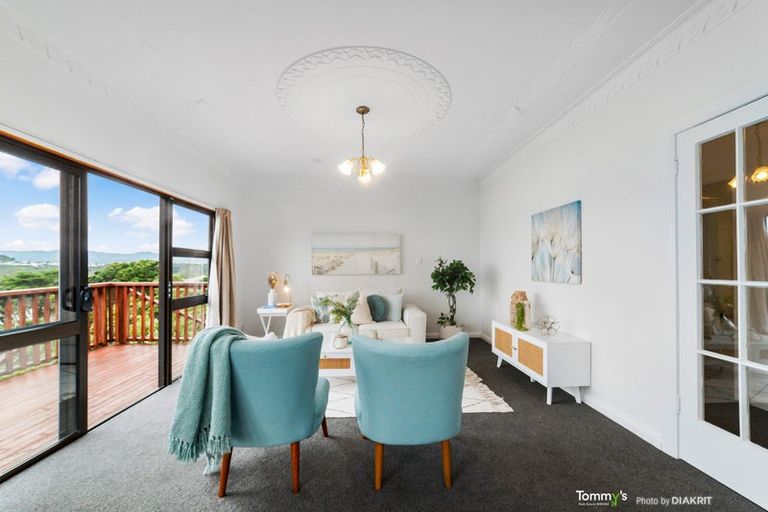 Photo of property in 83 Grafton Road, Roseneath, Wellington, 6011