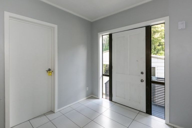 Photo of property in 61 Milton Road, Bluff Hill, Napier, 4110