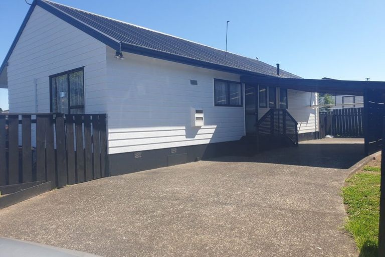 Photo of property in 37 Childers Road, Ranui, Auckland, 0612