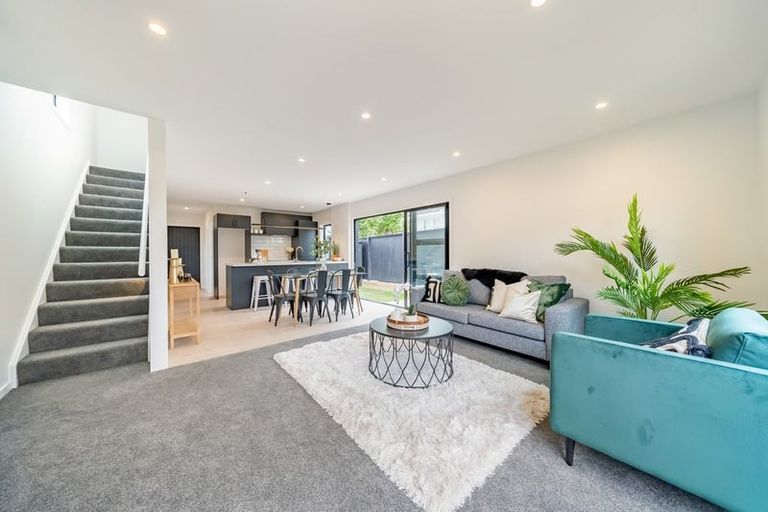 Photo of property in 253c Oxford Terrace, Avalon, Lower Hutt, 5011