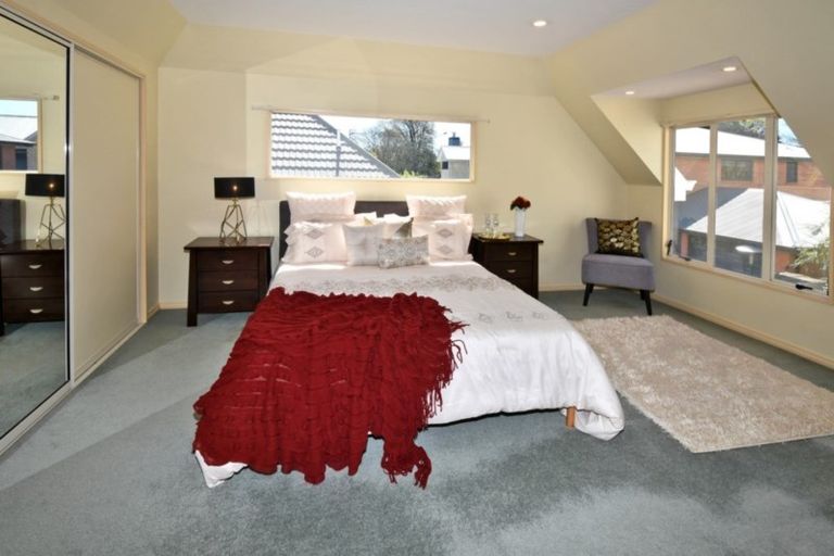 Photo of property in 2/97 Clyde Road, Ilam, Christchurch, 8041