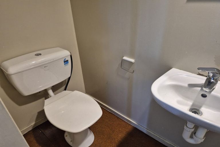 Photo of property in 463 Hereford Street, Linwood, Christchurch, 8011