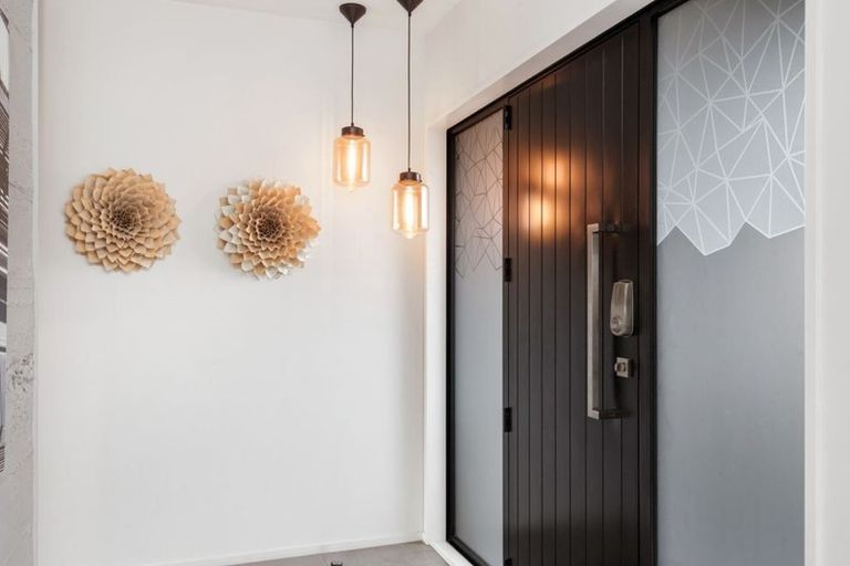 Photo of property in 123 Penruddock Rise, Westmorland, Christchurch, 8025