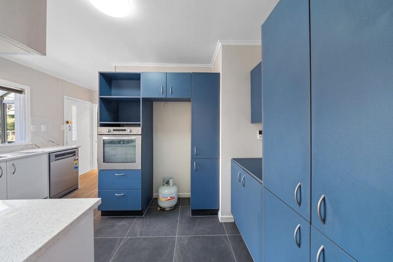 Photo of property in 6 Evelyn Street, Papatoetoe, Auckland, 2025