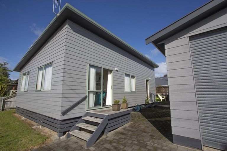 Photo of property in 103 Susan Street, Whangamata, 3620