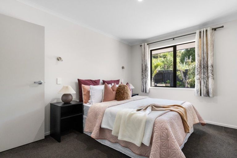 Photo of property in 274 Lakes Boulevard, Pyes Pa, Tauranga, 3112