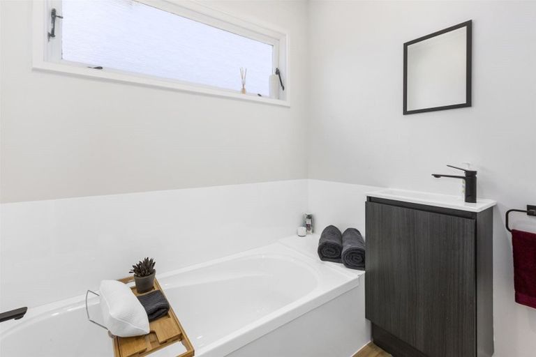 Photo of property in 11 Penryn Drive, Camborne, Porirua, 5026