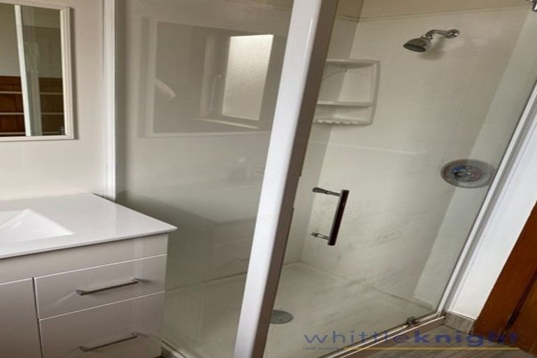 Photo of property in 35 Waimairi Road, Upper Riccarton, Christchurch, 8041