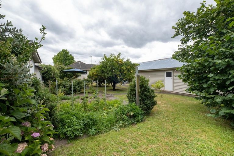 Photo of property in 714 Grove Road, Mayfair, Hastings, 4122