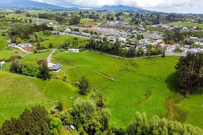 Photo of property in 68 Saxton Road, Upper Vogeltown, New Plymouth, 4371