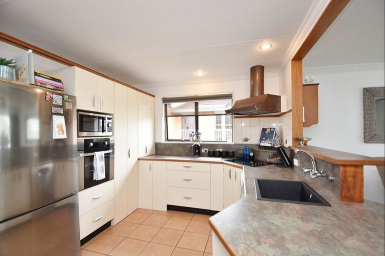 Photo of property in 48 Orwell Crescent, Newfield, Invercargill, 9812