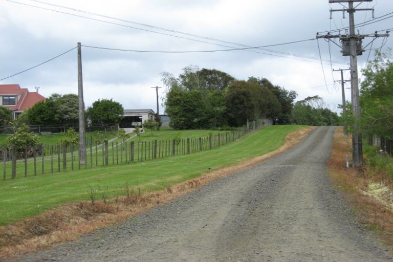 Photo of property in 101 Hanham Road, Kumeu, 0891