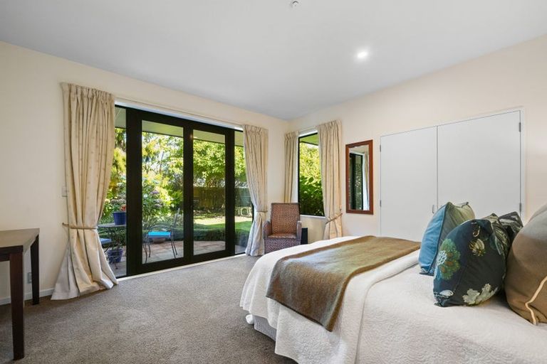 Photo of property in 14 Regent's Park Drive, Casebrook, Christchurch, 8051