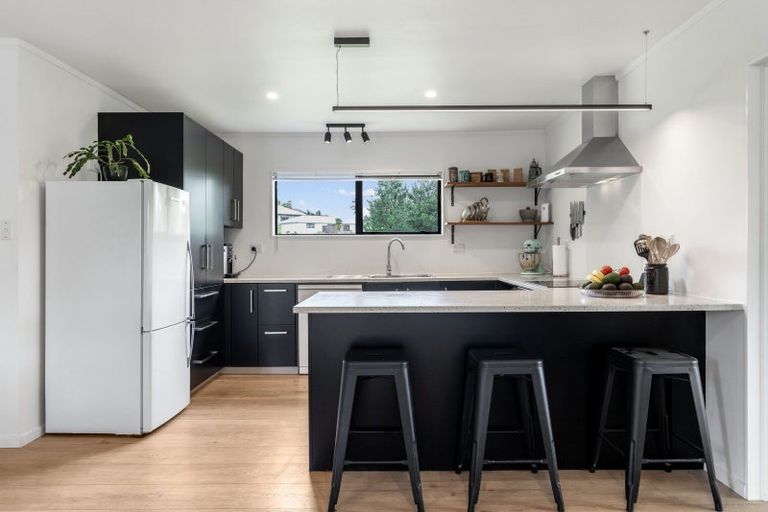 Photo of property in 58 Wilson Road, Dairy Flat, Albany, 0792