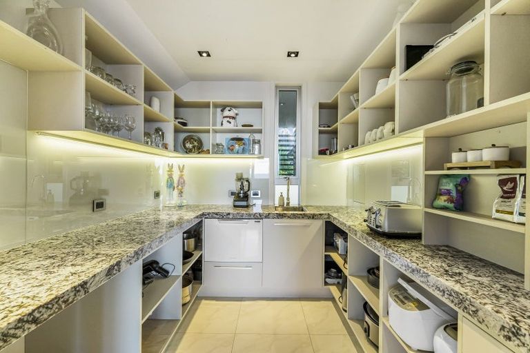 Photo of property in 37b View Road, Campbells Bay, Auckland, 0630