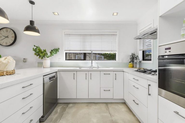 Photo of property in 5 Grenache Place, Rototuna, Hamilton, 3210