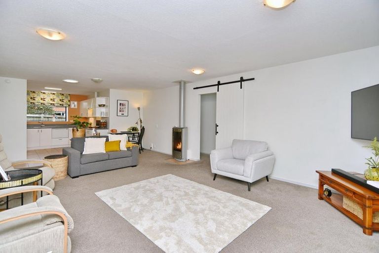 Photo of property in 9b Wiltshire Court, Rangiora, 7400