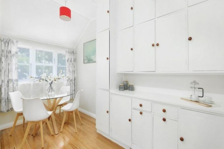 Photo of property in 2/10 Hillier Place, Spreydon, Christchurch, 8024