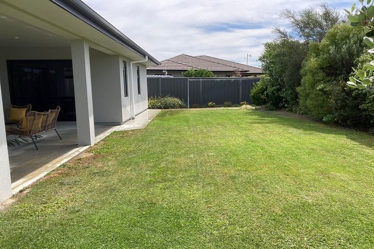 Photo of property in 19 Haast Place, Poraiti, Napier, 4112