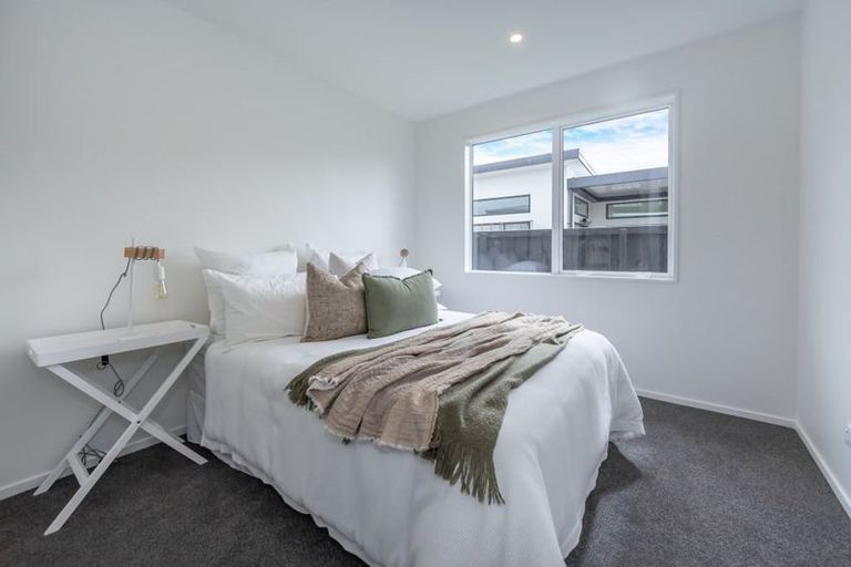 Photo of property in 23 Irvines Track, Halswell, Christchurch, 8025