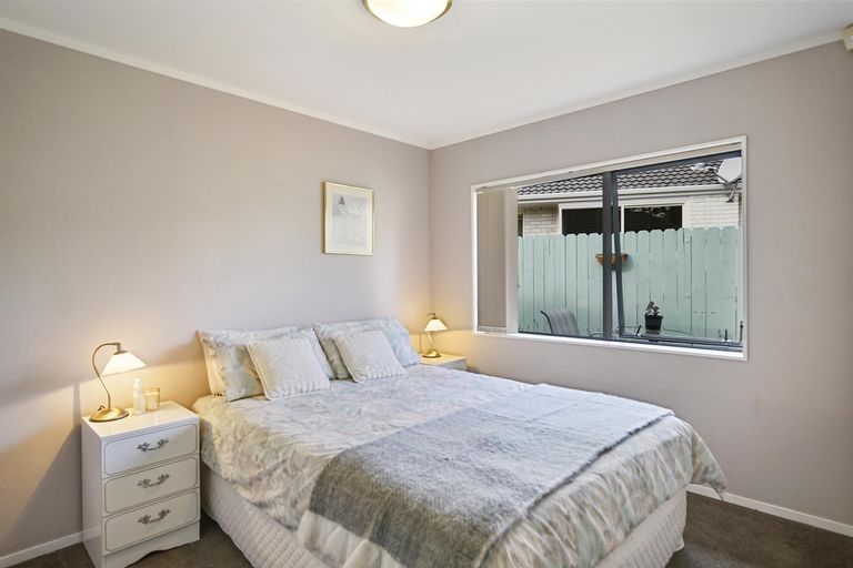 Photo of property in 1/32 Headcorn Place, Botany Downs, Auckland, 2010