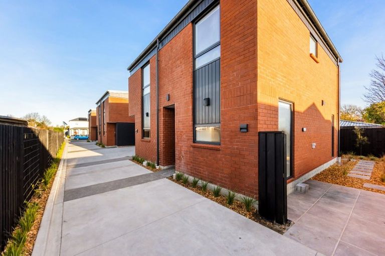 Photo of property in 2/28 Harker Street, Spreydon, Christchurch, 8024
