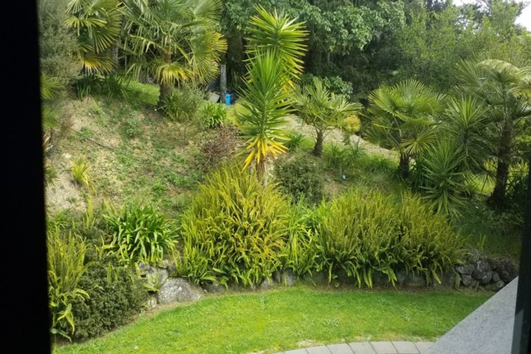 Photo of property in 8 Parkview Rise, Kensington, Whangarei, 0112