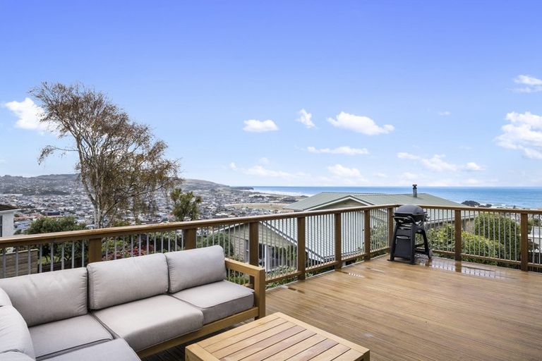 Photo of property in 21 Winston Place, Kew, Dunedin, 9012