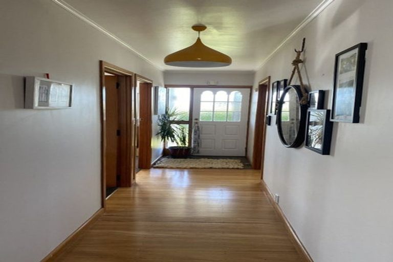 Photo of property in 24 Pembroke Street, Taradale, Napier, 4112