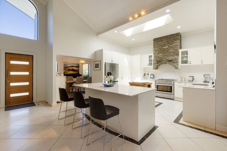 Photo of property in 70 Hollister Lane, Ohauiti, Tauranga, 3112