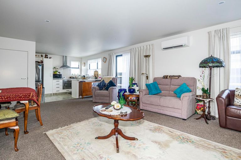 Photo of property in 24 Clyde Street, Seaview, Timaru, 7910