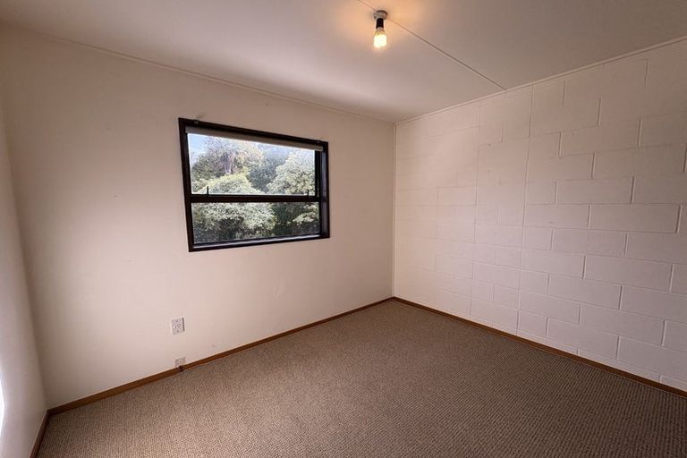 Photo of property in 1/54 Muritai Crescent, Havelock North, 4130