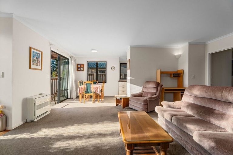 Photo of property in 206 Warren Street, Wanaka, 9305