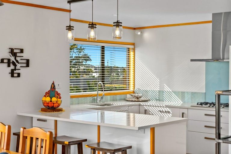 Photo of property in 57 Rosario Crescent, Red Beach, 0932