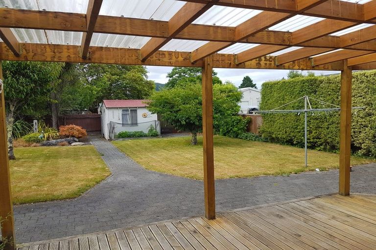 Photo of property in 22 Mcparland Street, Ebdentown, Upper Hutt, 5018