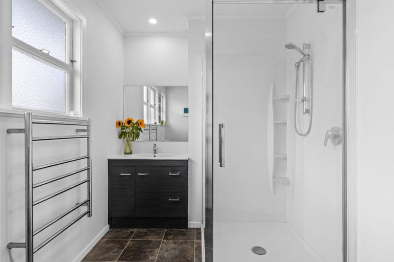 Photo of property in 39 Upham Street, Havelock North, 4130