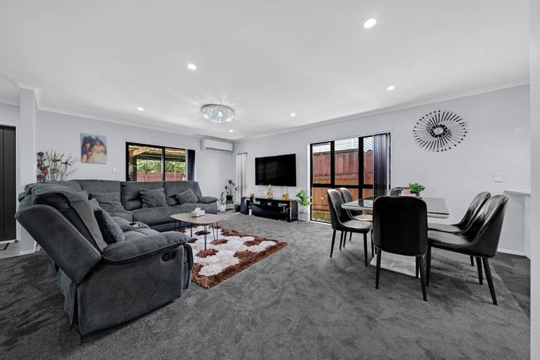 Photo of property in 162a Robertson Road, Mangere East, Auckland, 2024