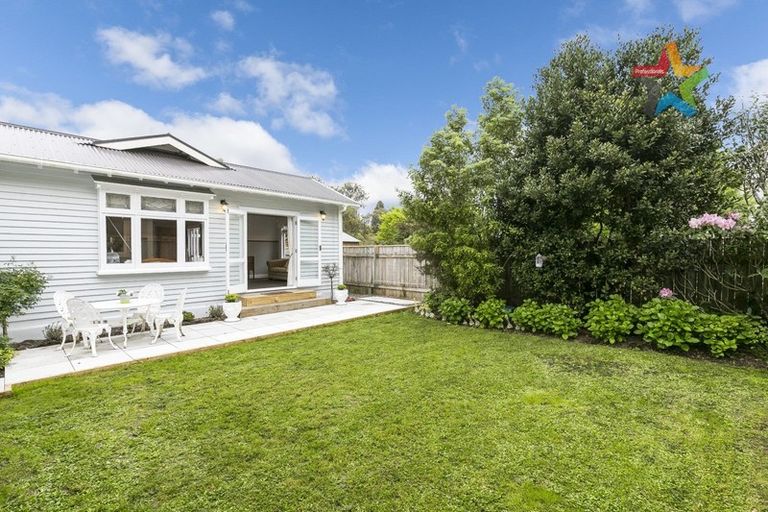 Photo of property in 428 Karori Road, Karori, Wellington, 6012