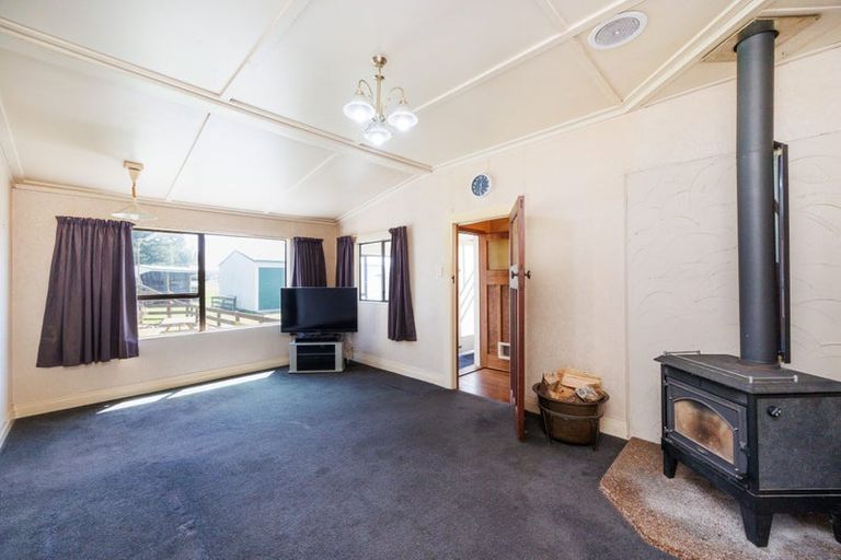 Photo of property in 122 Kawakawa Road, Feilding, 4775