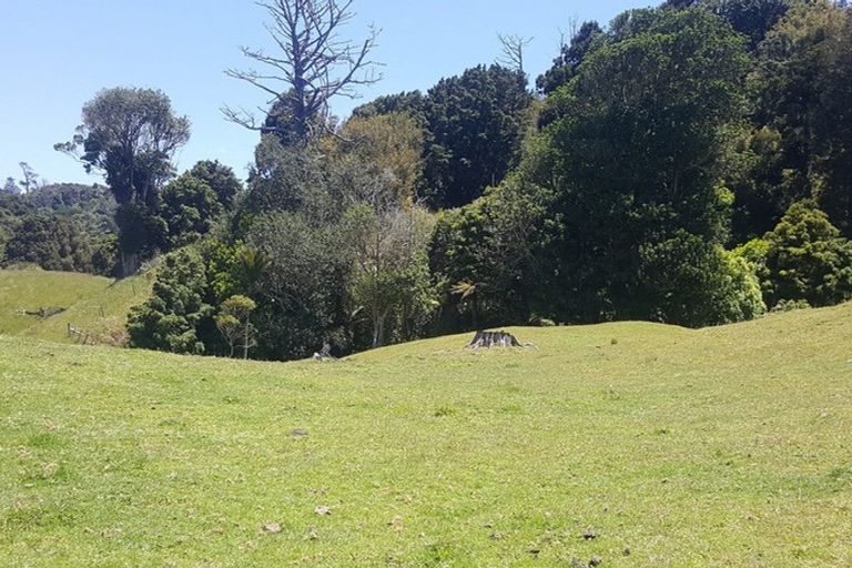 Photo of property in 34 Cemetery Road, Pollok, 2684