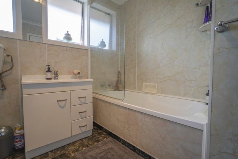 Photo of property in 82 Glenalmond Crescent, Rockdale, Invercargill, 9812